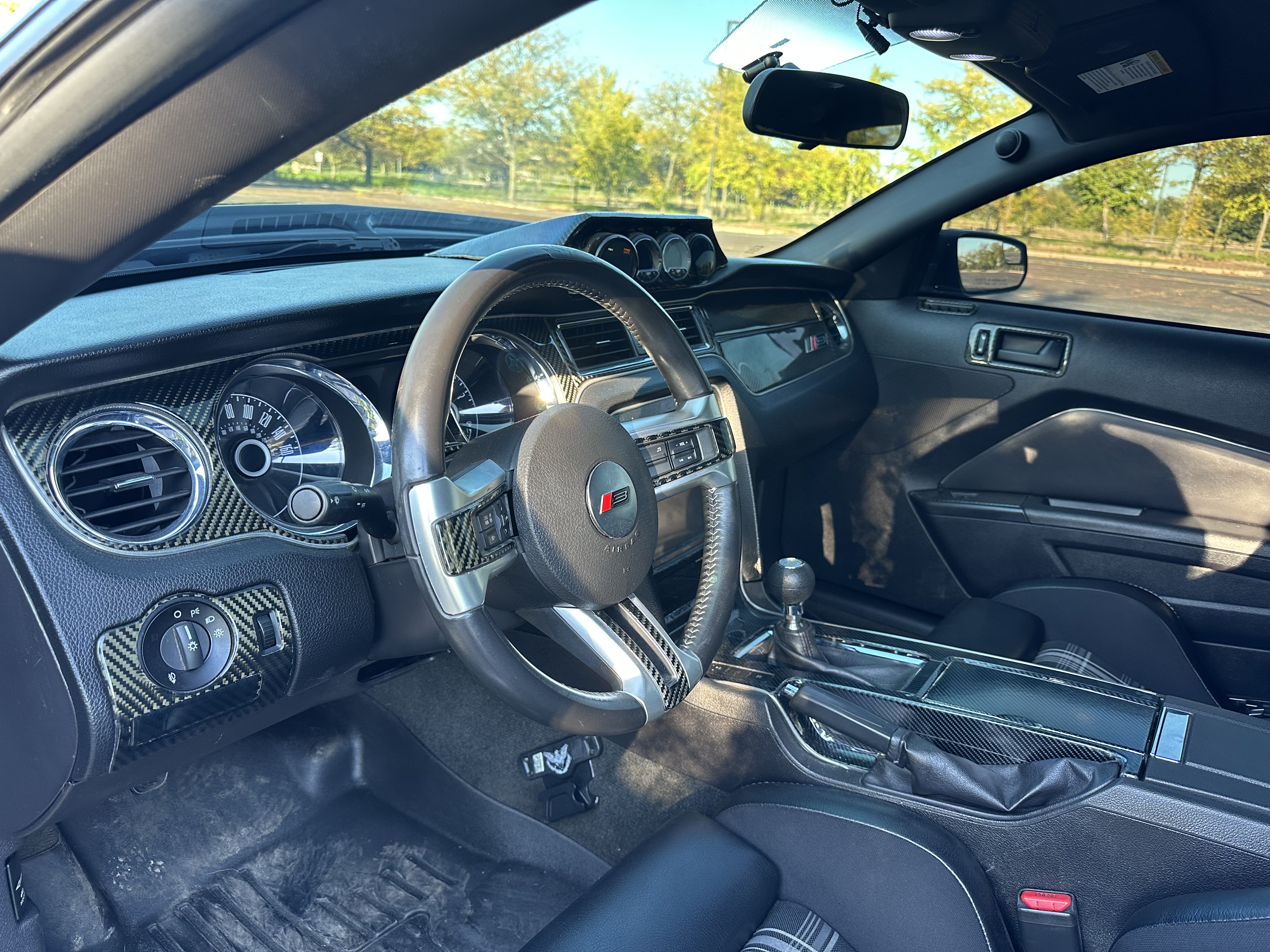 Used 2014 Ford Mustang GT RWD image 23