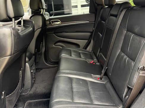 Used 2014 Jeep Grand Cherokee Limited w/ Trailer Tow Group IV AWD/4WD image 5