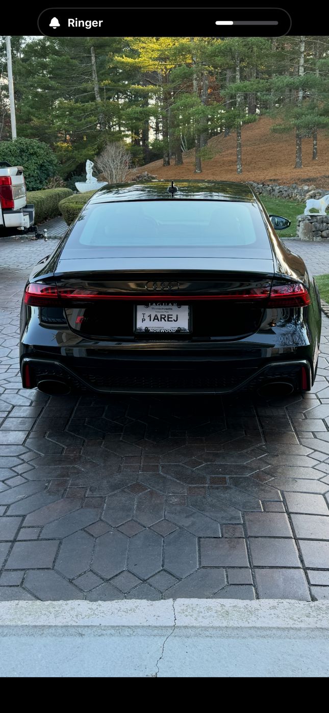 Used 2022 Audi RS 7 Sportback AWD/4WD image 2