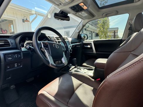 Used 2023 Toyota 4Runner Limited image 10