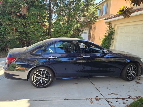 Used 2023 Mercedes-Benz E 350 Sedan image 5