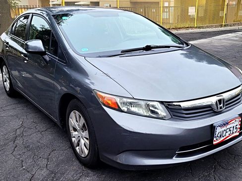 Used 2012 Honda Civic LX image 5