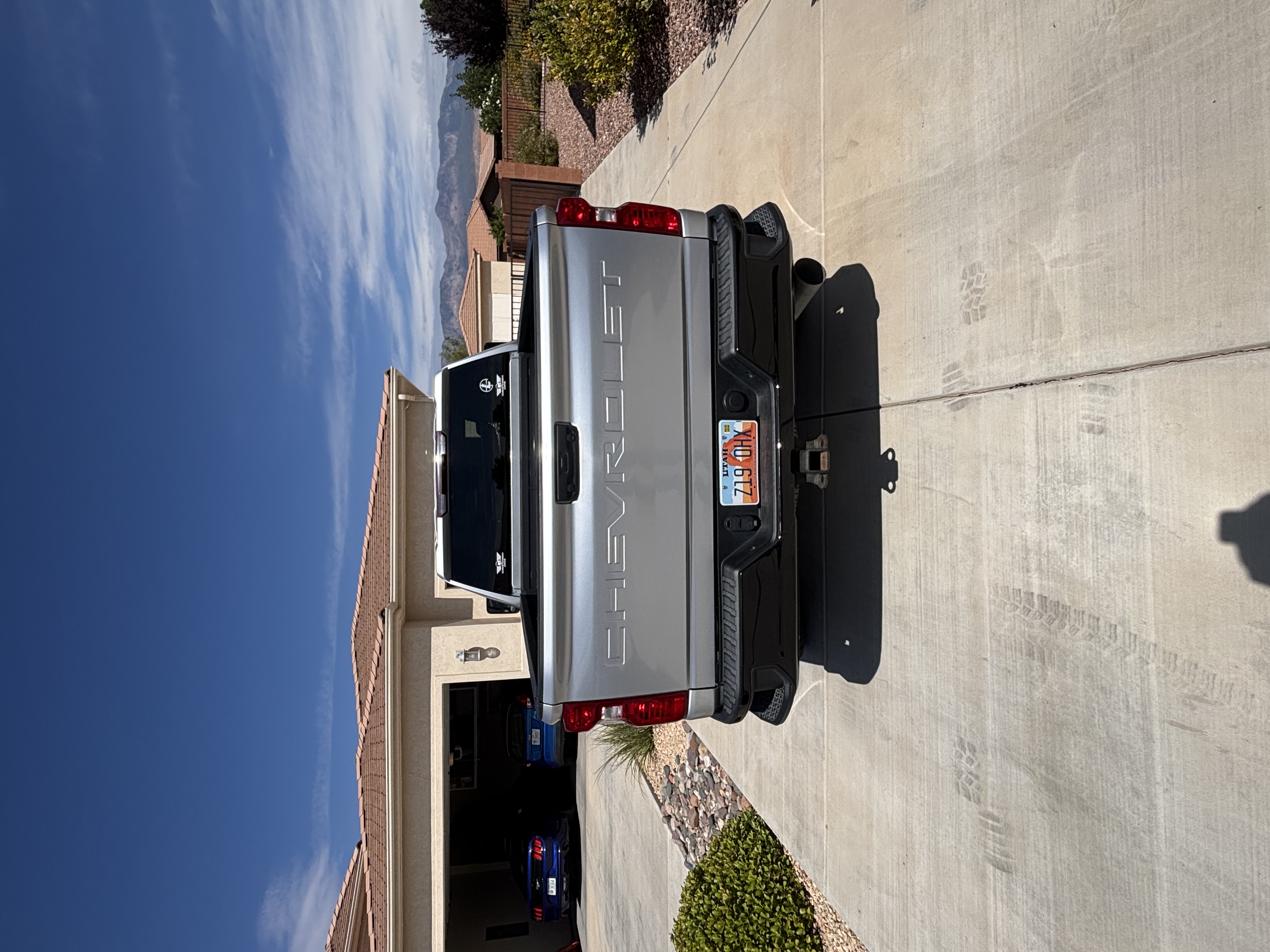 Used 2023 Chevrolet Silverado 2500 Custom w/ Custom Value Package AWD/4WD image 10