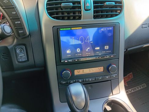 Used 2007 Chevrolet Corvette Coupe image 16