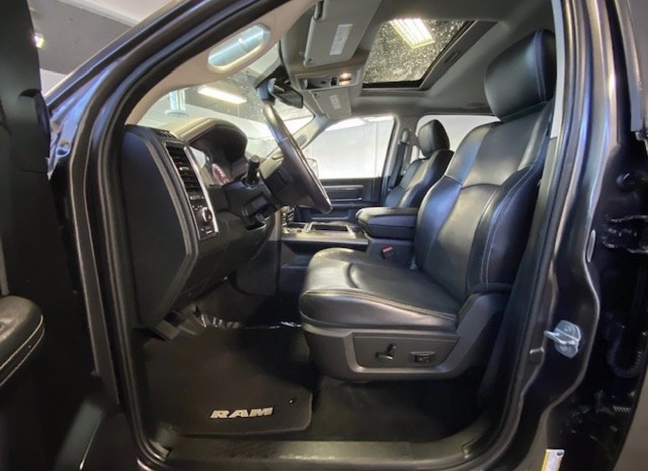 Used 2015 RAM 1500 Sport AWD/4WD image 14