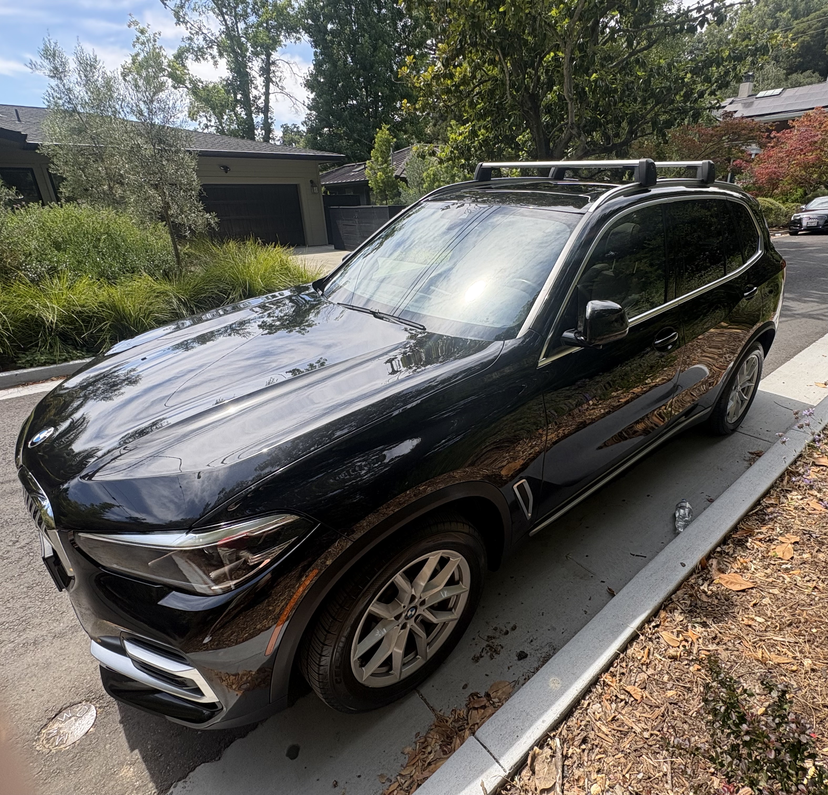 Used 2022 BMW X5 xDrive40i w/ Climate Comfort Package AWD/4WD image 2