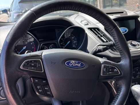 Used 2017 Ford Escape Titanium w/ Equipment Group 301A image 8