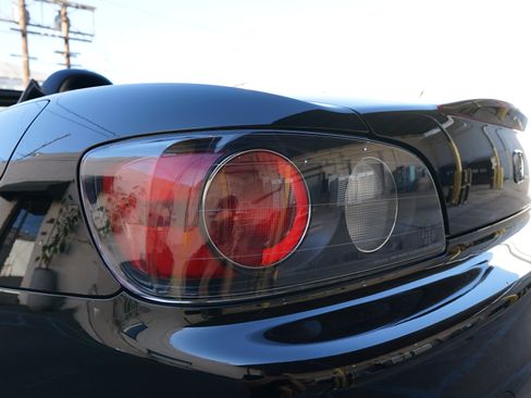 Used 2002 Honda S2000 image 24