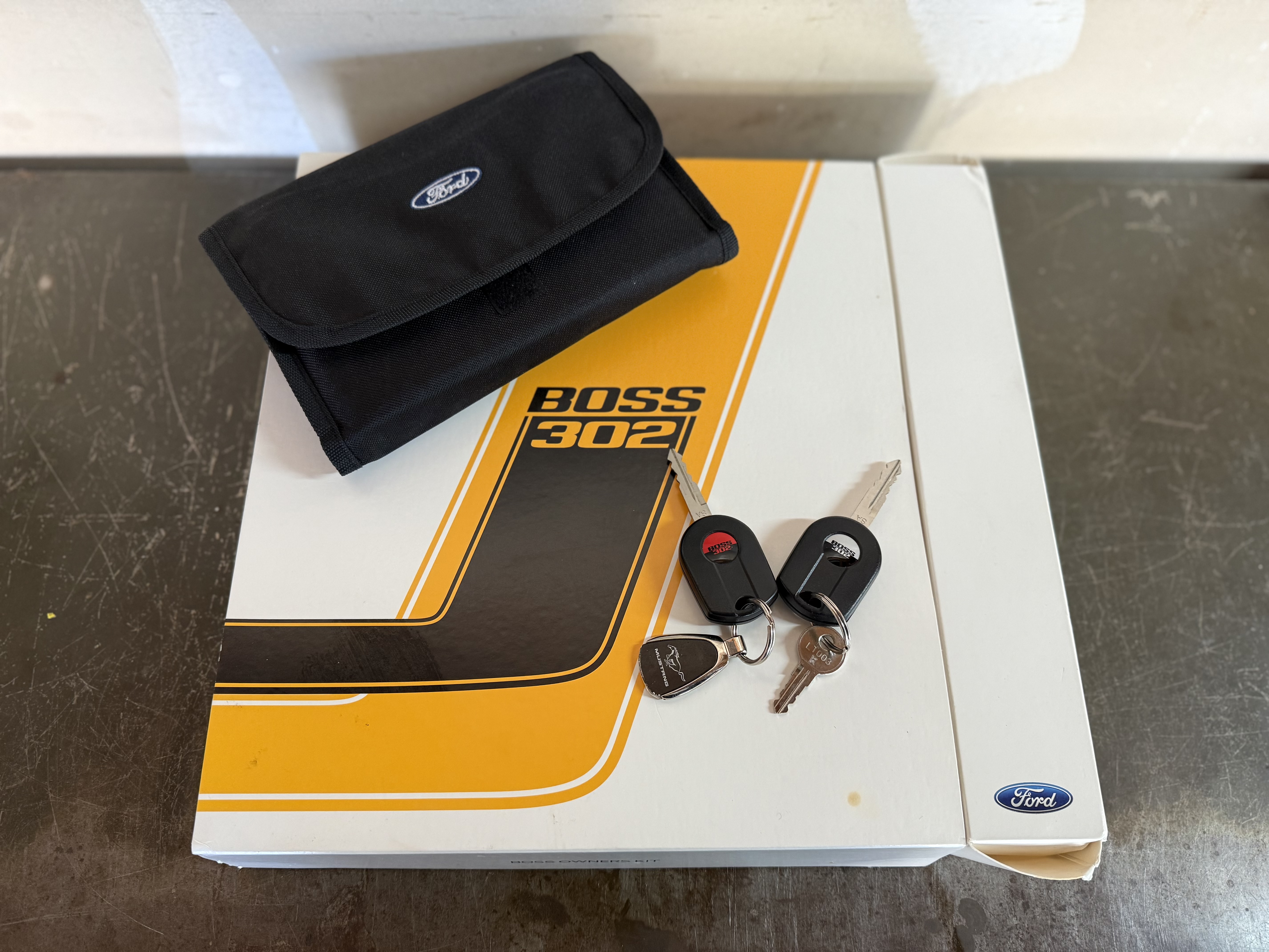 Used 2013 Ford Mustang Boss 302 w/ Boss 302 Accessory Pkg RWD image 18