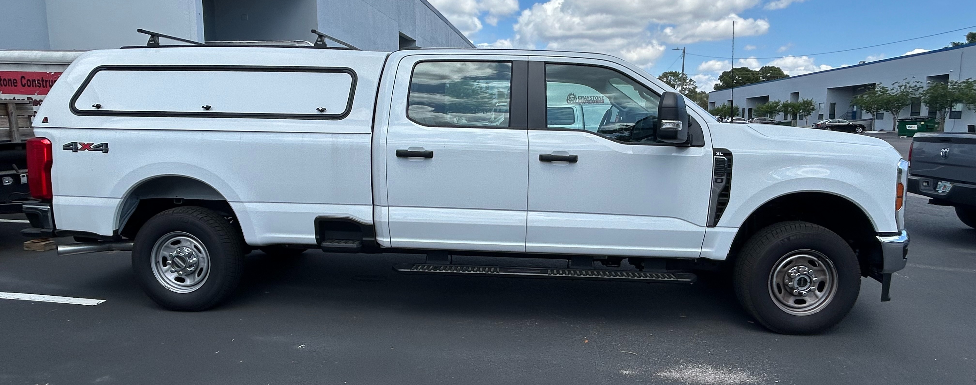Used 2025 Ford F250 XL w/ XL Driver Assist Package AWD/4WD image 1