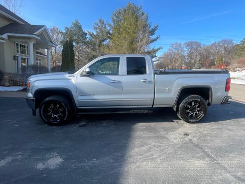 Used 2014 GMC Sierra 1500 SLE w/ SLE Value Package image 1