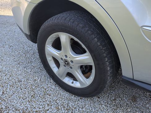 Used 2008 Mercedes-Benz ML 320 ML 320 CDI Sport Utility 4D image 16