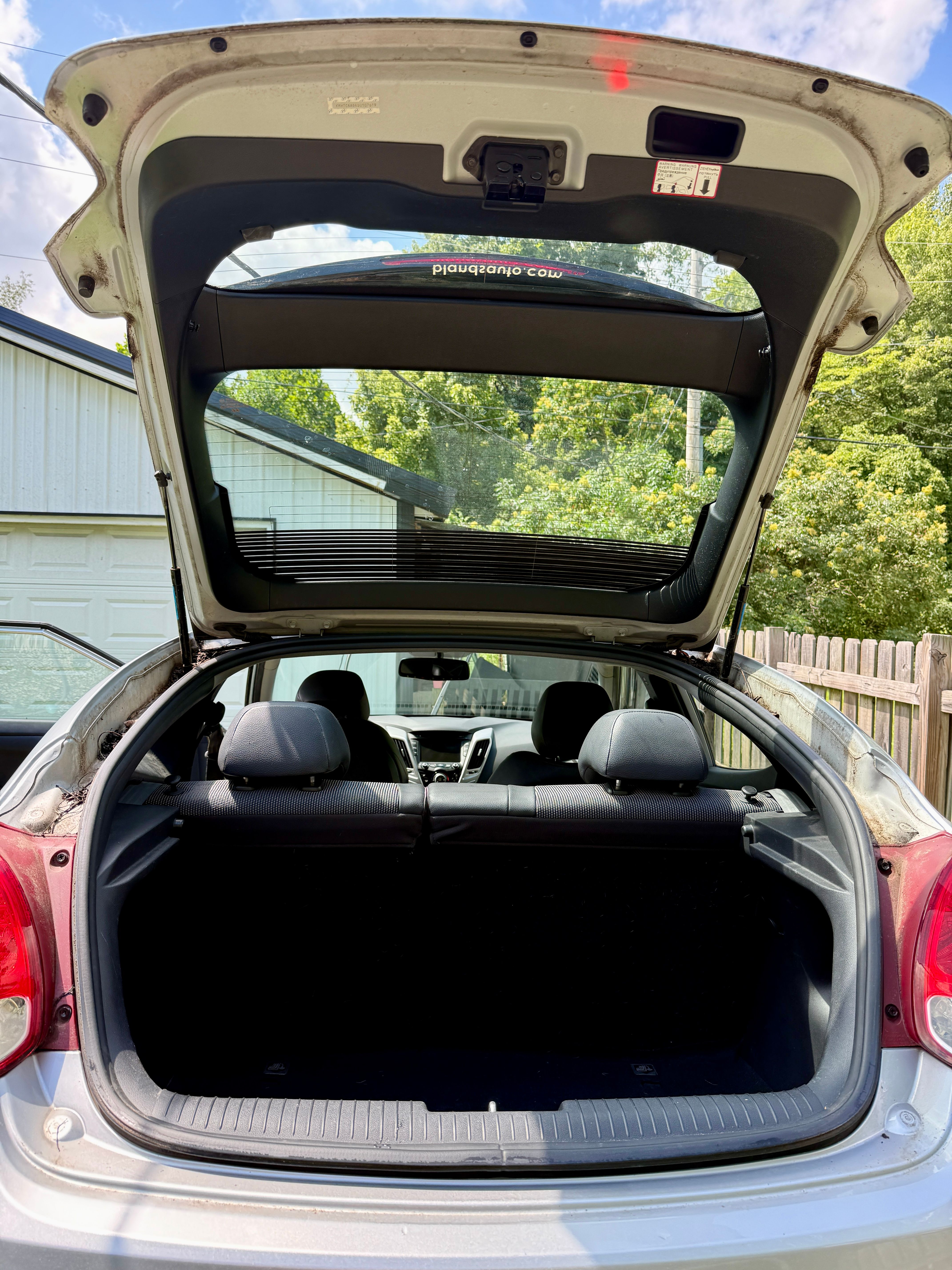 Used 2013 Hyundai Veloster w/ Style Pkg FWD image 11