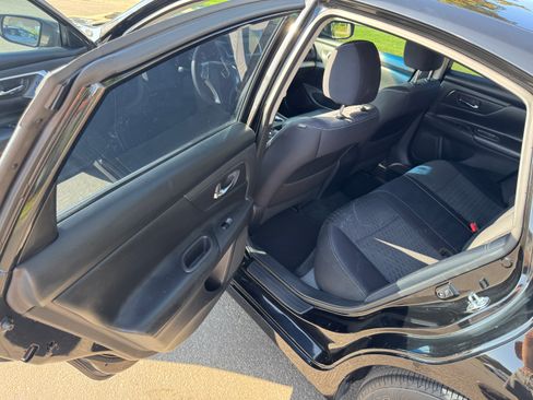 Used 2016 Nissan Altima 2.5 S w/ Power Driver Seat Package image 14