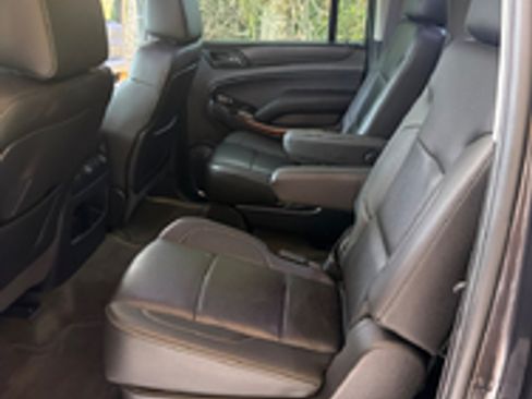 Used 2015 Chevrolet Suburban LTZ AWD/4WD image 14