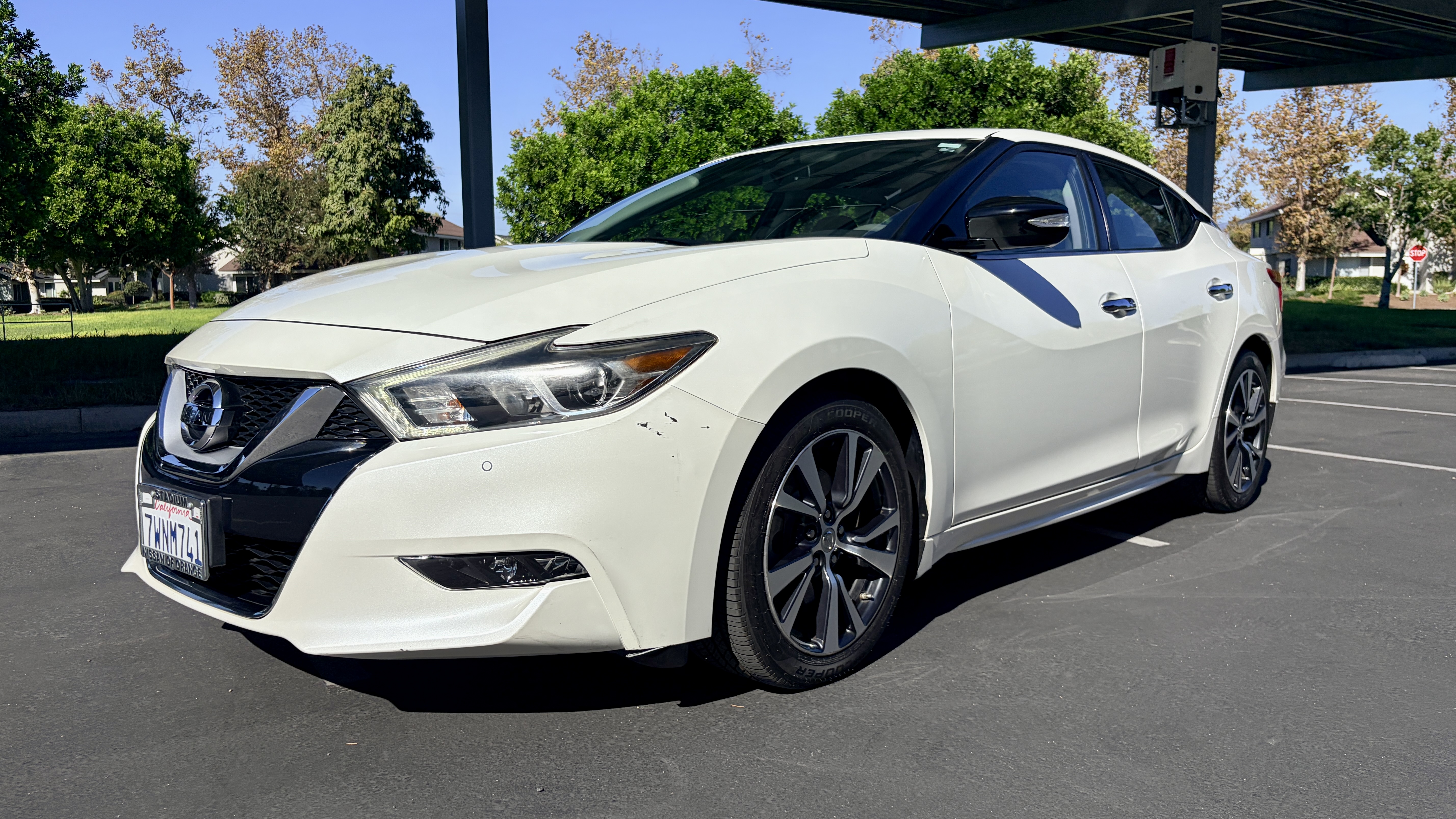 Used 2017 Nissan Maxima 3.5 SV FWD image 1