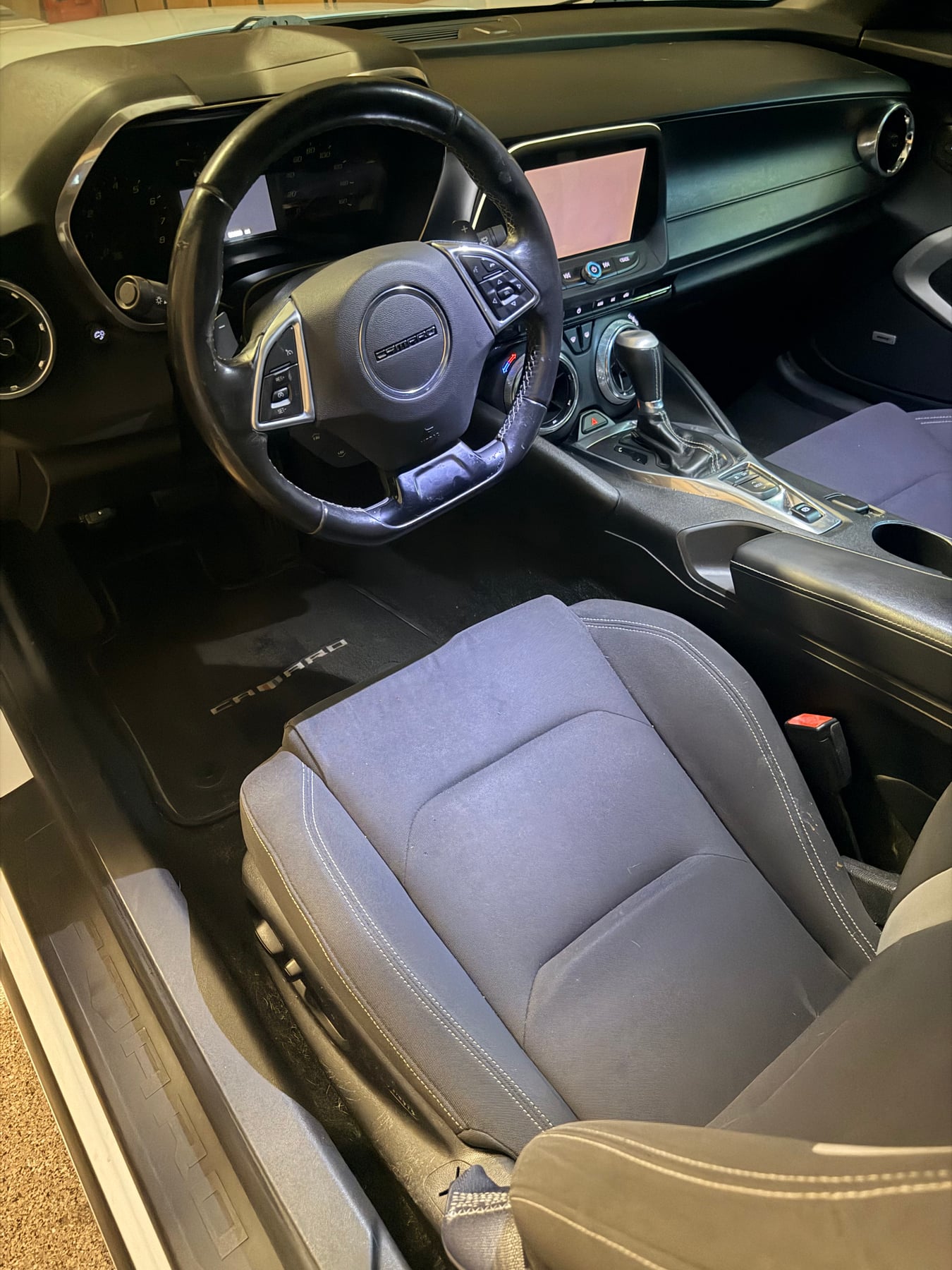 Used 2016 Chevrolet Camaro LT w/ RS Package RWD image 15