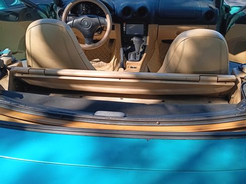 Used 2000 MAZDA MX-5 Miata LS image 18