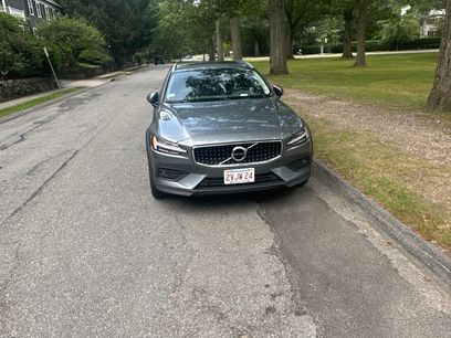 Used 2021 Volvo V60 T5 Cross Country w/ Climate Package