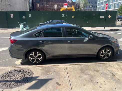 Used 2020 Kia Forte LXS image 4