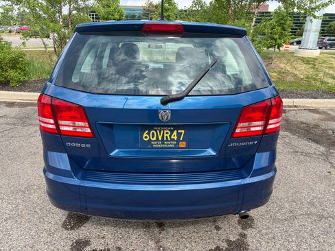 Used 2010 Dodge Journey SE FWD image 4