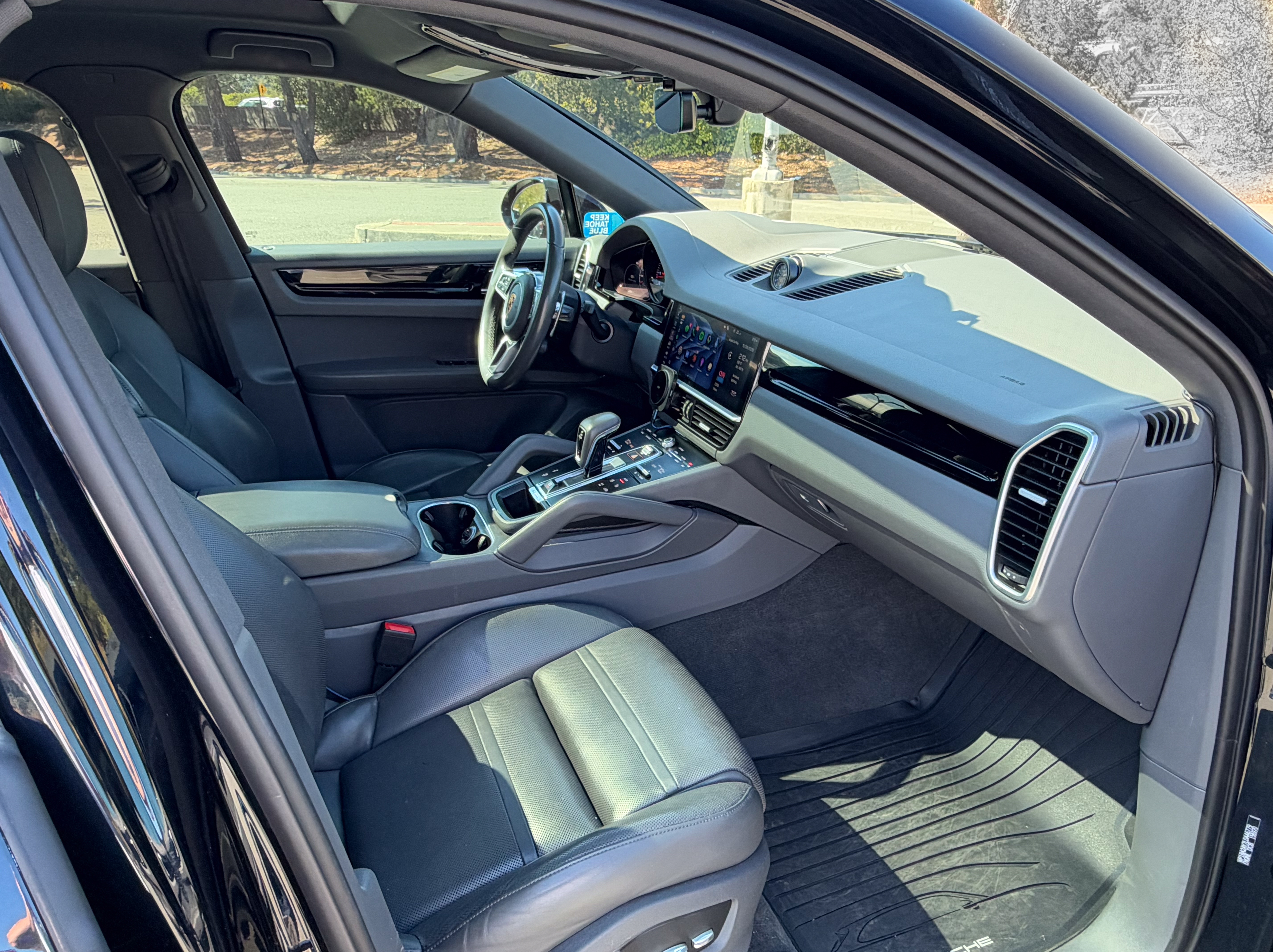 Used 2020 Porsche Cayenne AWD/4WD image 20