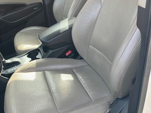 Used 2013 Hyundai Santa Fe Sport image 13