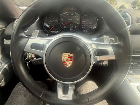 Used 2014 Porsche Cayman RWD image 9