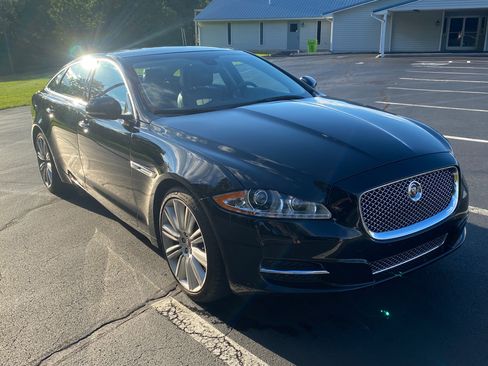Used 2015 Jaguar XJ L Portfolio image 9