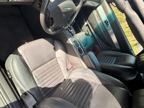 Used 2002 Ford Thunderbird image 8