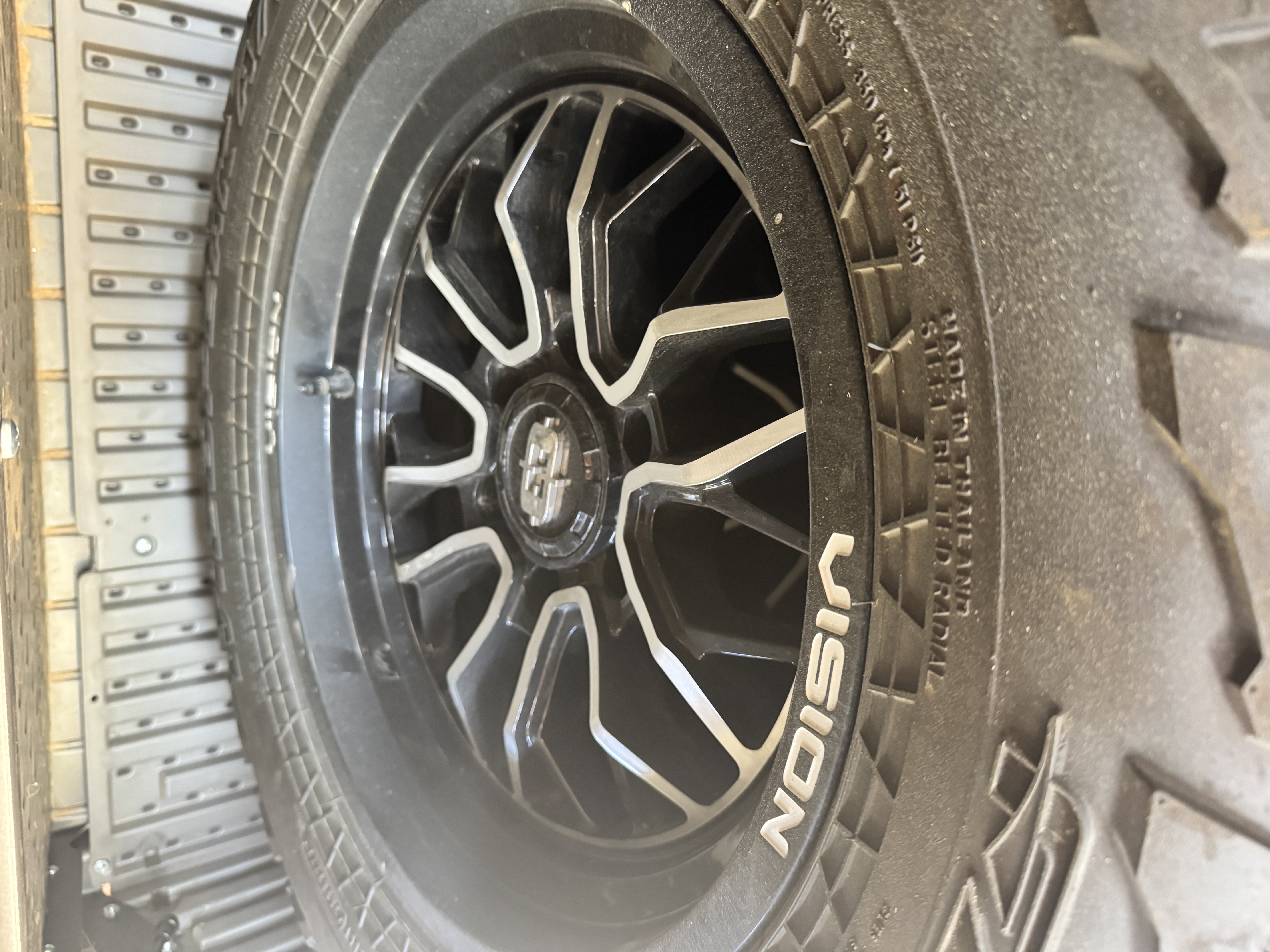 Used 2019 RAM 1500 Big Horn AWD/4WD image 22