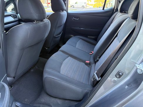 Used 2019 Nissan Leaf S w/ S Charge Package image 19