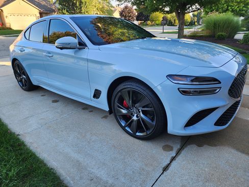 Used 2022 Genesis G70 3.3T w/ Sport Prestige Package image 12