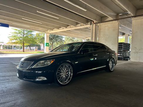 Used 2007 Lexus LS 460 image 5
