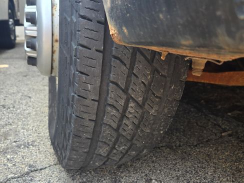 Used 2005 Chevrolet Express 3500 Van Cab-Chassis 2D image 10