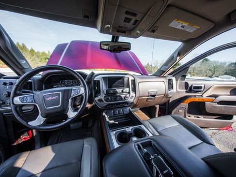 Used 2015 GMC Sierra 1500 SLT w/ SLT Crew Cab Value Package image 17