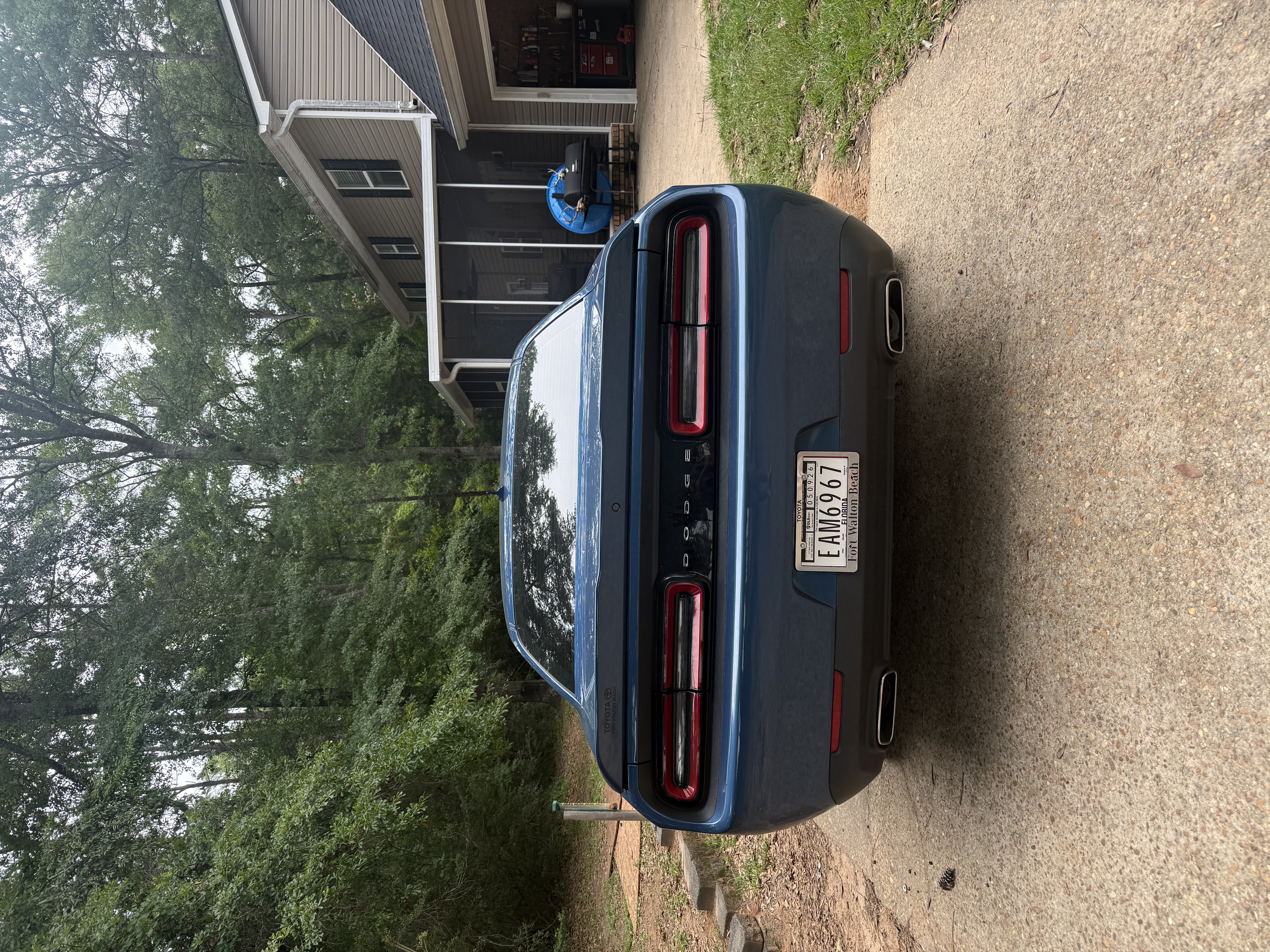 Used 2021 Dodge Challenger SXT w/ Cold Weather Group RWD image 5