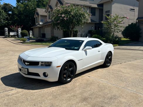 Used 2013 Chevrolet Camaro LT w/ RS Package RWD image 1