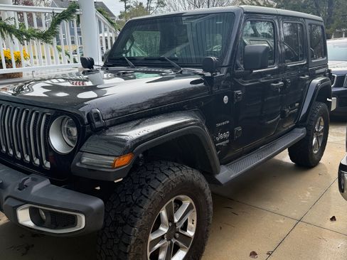 Used 2022 Jeep Wrangler Unlimited Sahara w/ LED Lighting Group image 2