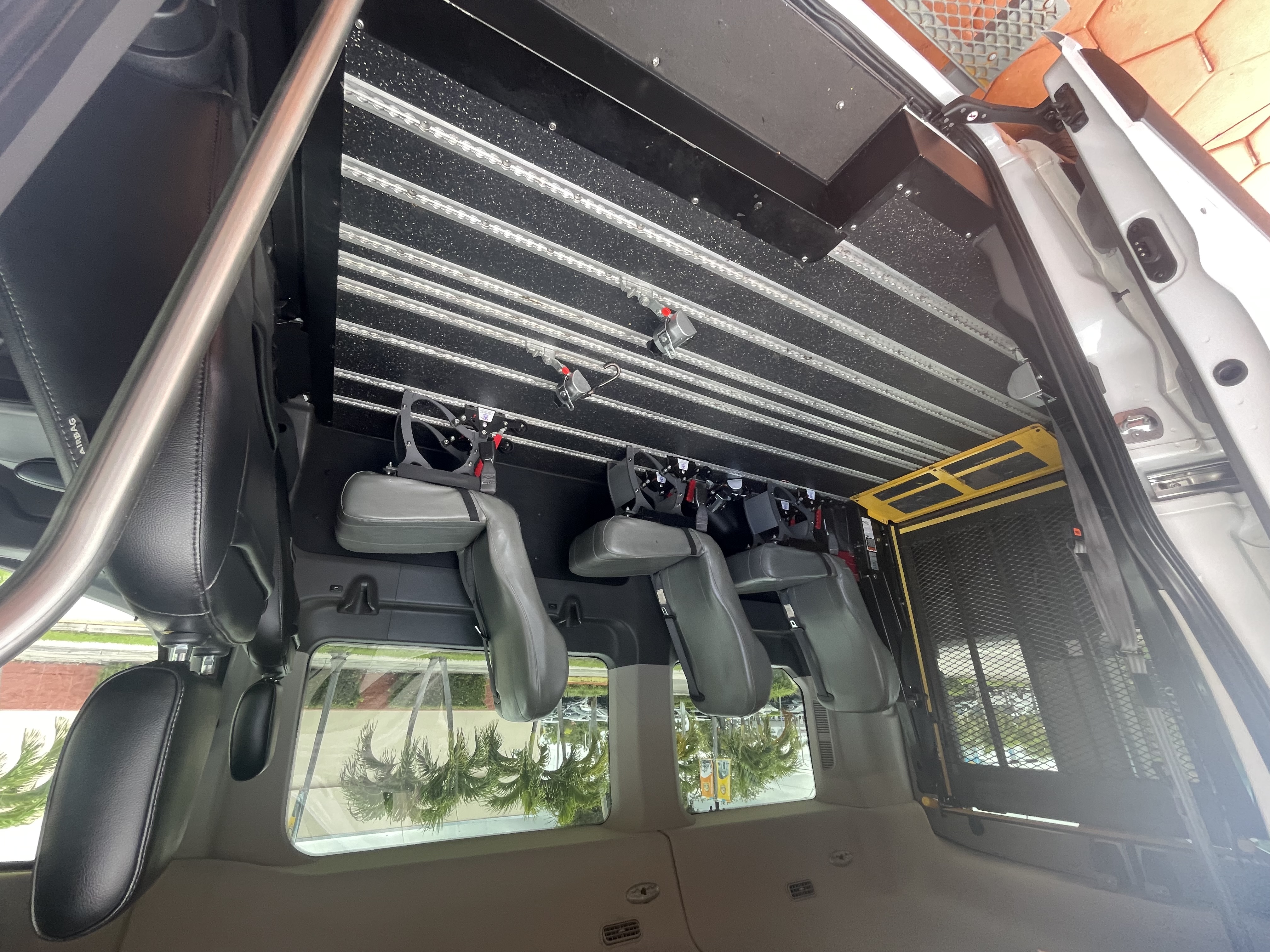 Used 2020 Ford Transit 150 XL RWD image 16