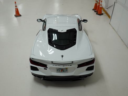 Used 2026 Chevrolet Corvette Stingray Preferred Cpe w/ Z51 Performance Package RWD image 10