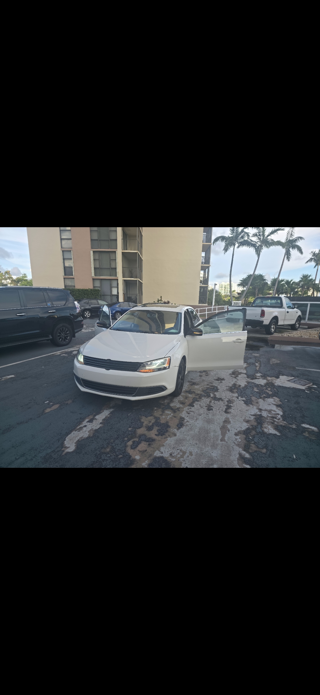 Used 2014 Volkswagen Jetta SE FWD image 1