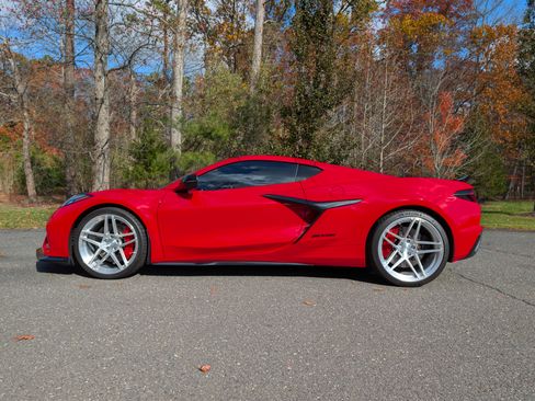 Used 2024 Chevrolet Corvette Z06 w/ Stealth Interior Trim Package image 5