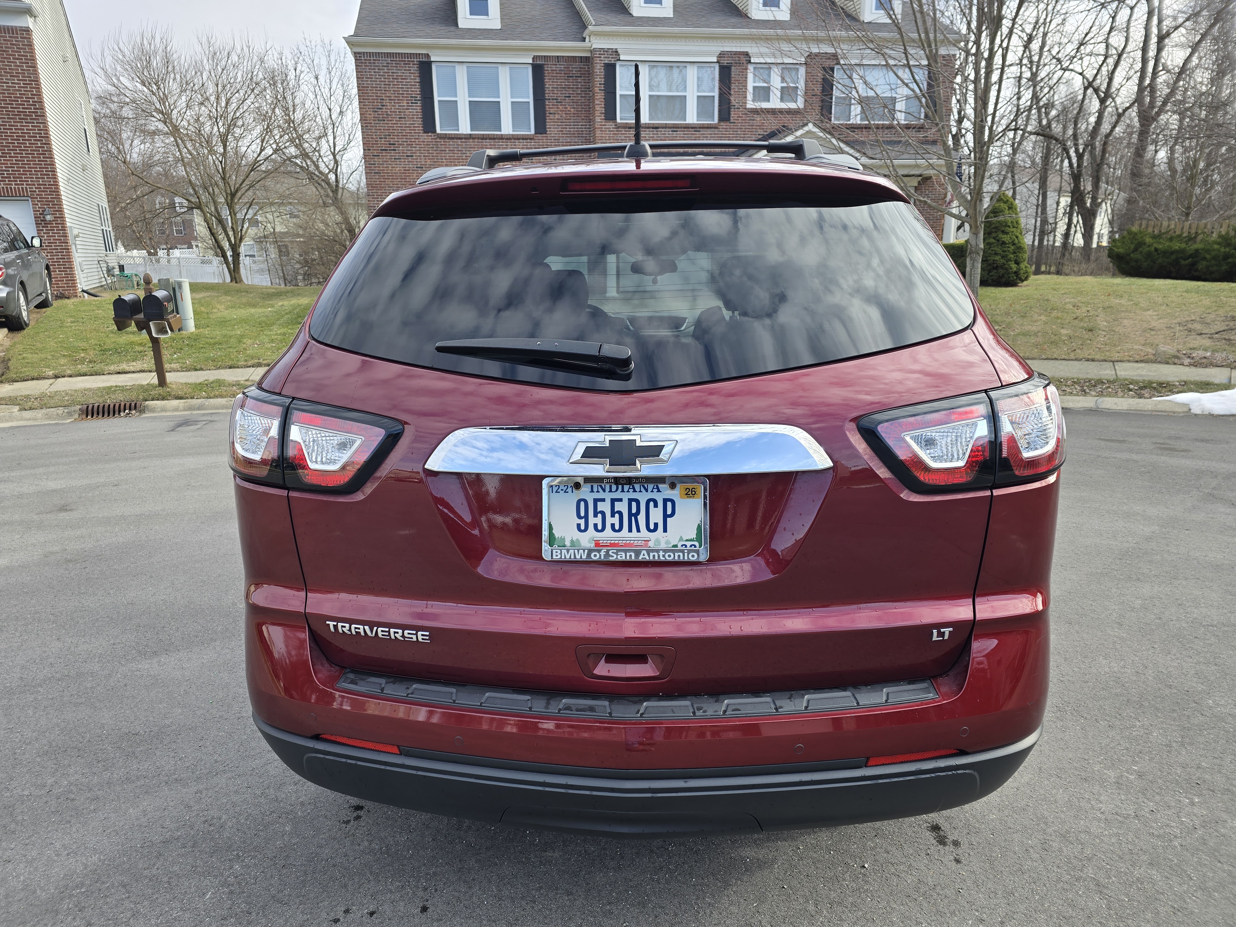 Used 2017 Chevrolet Traverse LT FWD image 8