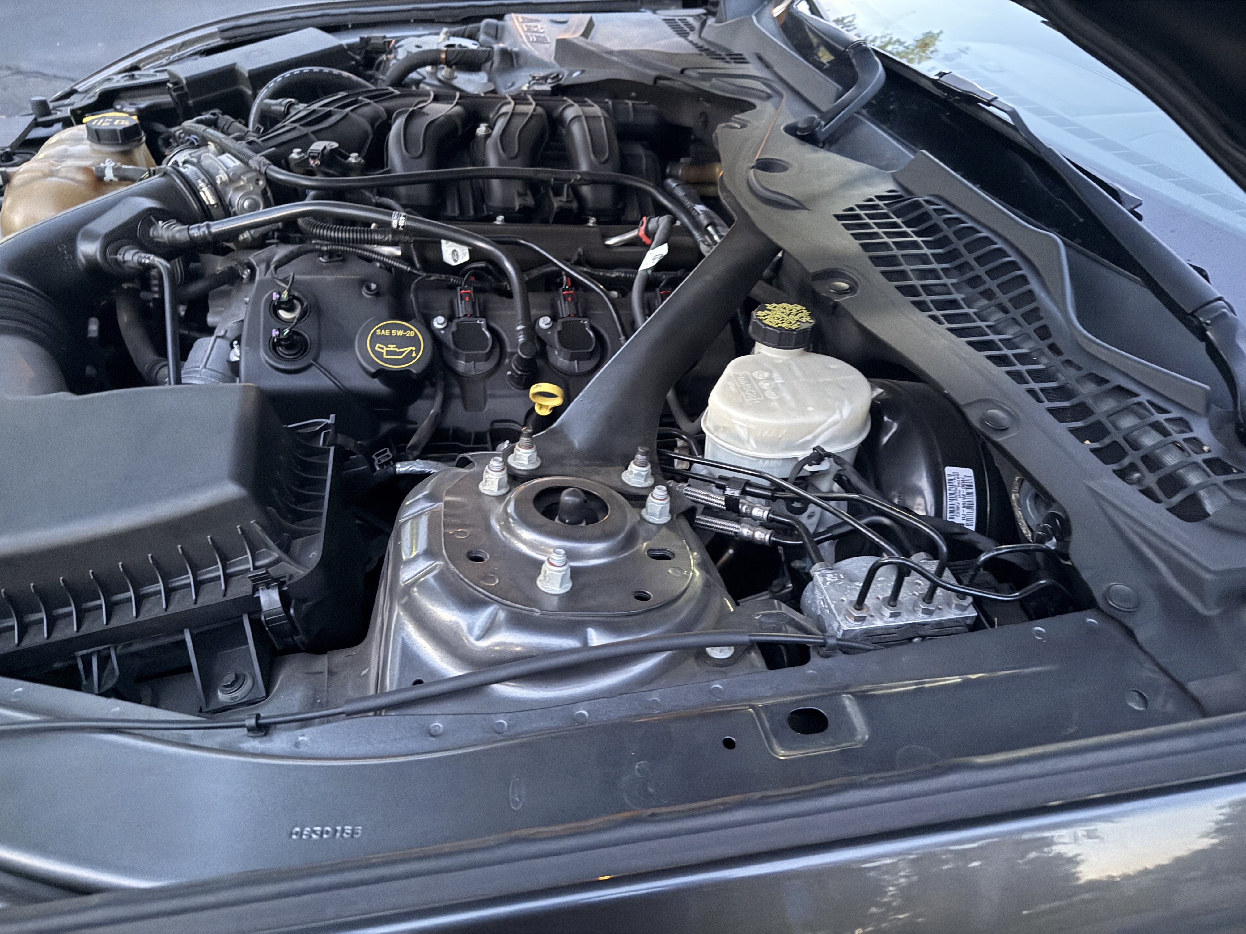 Used 2015 Ford Mustang Convertible w/ Equipment Group 051A RWD image 16
