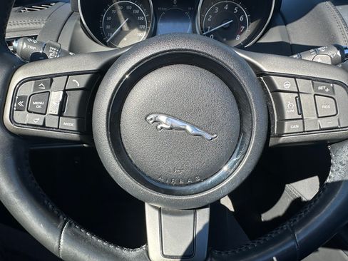Used 2017 Jaguar F-TYPE Premium Convertible 2D image 14
