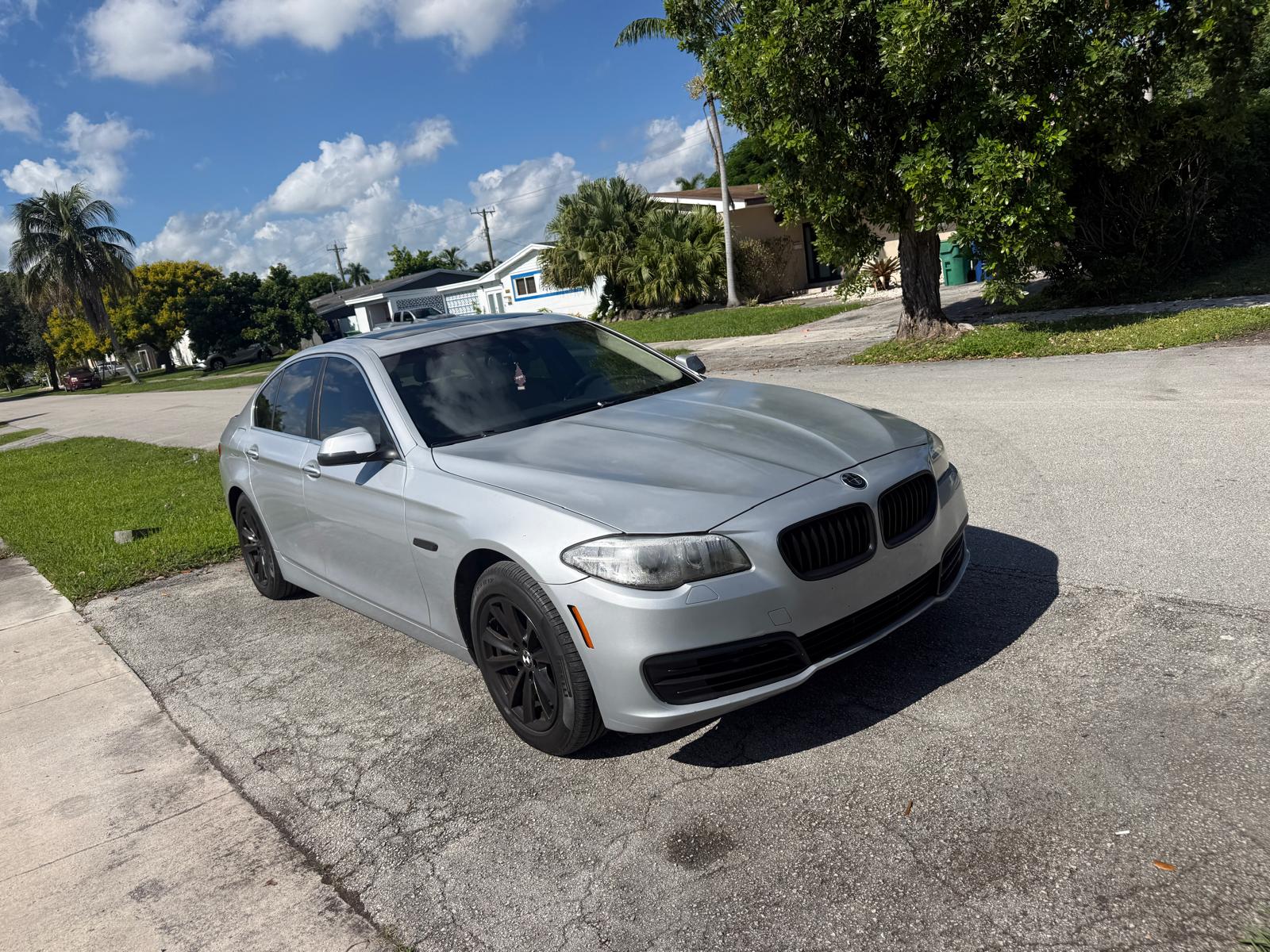 Used 2014 BMW 528i Sedan RWD image 11