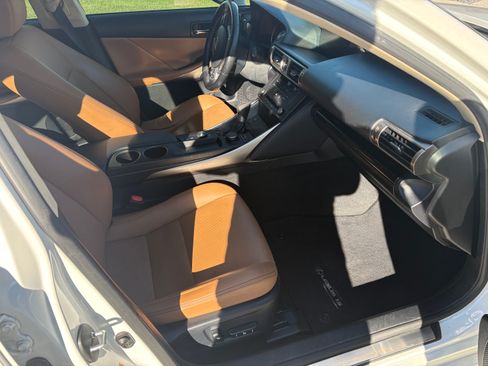 Used 2015 Lexus IS 250 AWD w/ Premium Package image 4