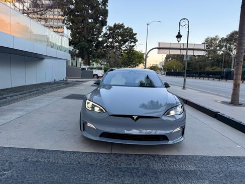 Used 2023 Tesla Model S Standard Range AWD/4WD image 10
