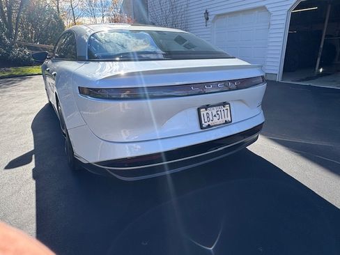 Used 2023 Lucid Air Touring image 5